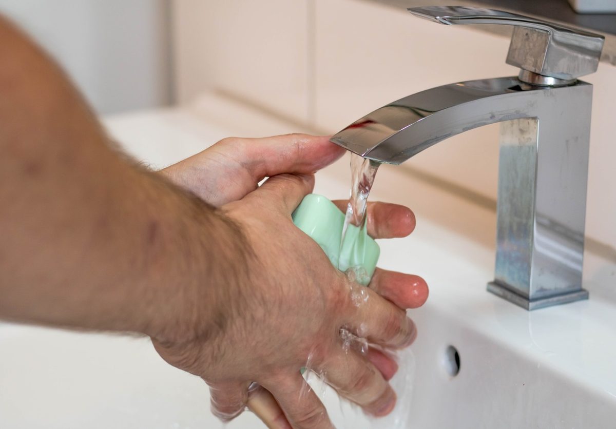 water better than hand sanitizer for influenza a